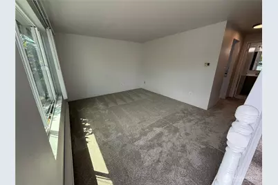 1017 Ttereve Drive #3, Everett, WA 98203 - Photo 2