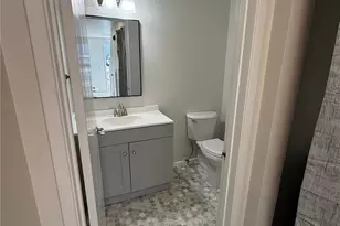 1017 Ttereve Dr, Everett, WA 98203 - Photo 8