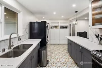 9808 Lawndale Avenue SW, Lakewood, WA 98498 - Photo 8