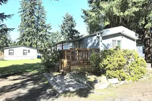 8815 226th St E, Graham, WA 98338 - Photo 2