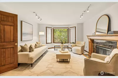 14310 SE 63rd Street, Bellevue, WA 98006 - Photo 2
