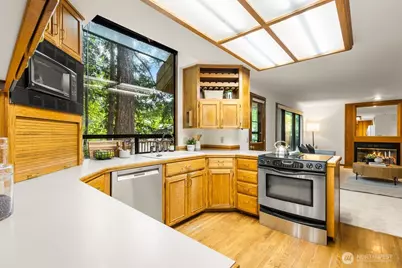 14310 SE 63rd Street, Bellevue, WA 98006 - Photo 6