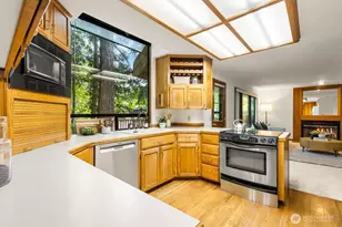 14310 SE 63rd St, Bellevue, WA 98006 - Photo 6