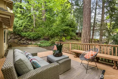 14310 SE 63rd Street, Bellevue, WA 98006 - Photo 16