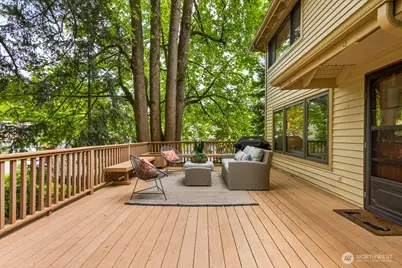 14310 SE 63rd Street, Bellevue, WA 98006 - Photo 14