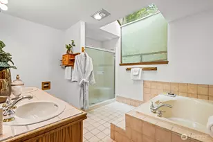 14310 SE 63rd St, Bellevue, WA 98006 - Photo 22