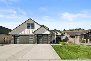 1014 Racine Spgs Dr, Wenatchee, WA 98801 - Photo 2