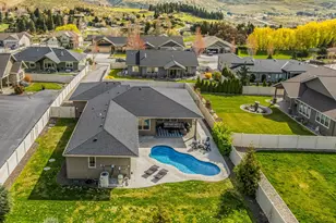 3512 Dianna Way, Wenatchee, WA 98801 - Photo 2