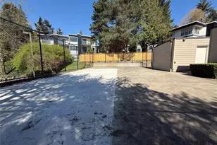 15335 Sunwood Blvd, Tukwila, WA 98188 - Photo 14