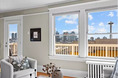 920 4th Avenue N, Seattle, WA 98109 - Photo 30