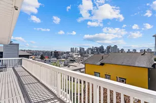 920 4th Ave N, Seattle, WA 98109 - Photo 34