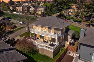 920 4th Ave N, Seattle, WA 98109 - Photo 36