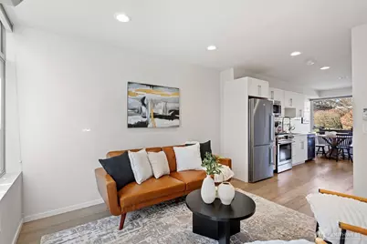 1827 NW 85th St, Seattle, WA 98117 - Photo 10