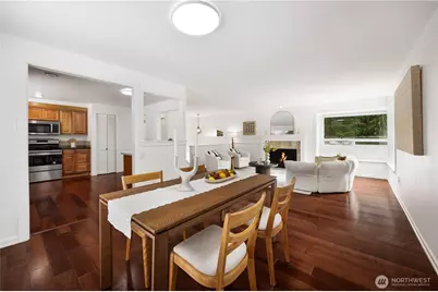 5235 Highland Drive, Bellevue, WA 98006 - Photo 8