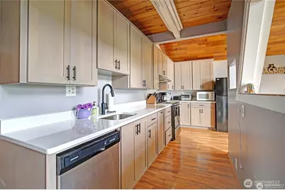 979 Cavalero Road, Camano Island, WA 98282 - Photo 4