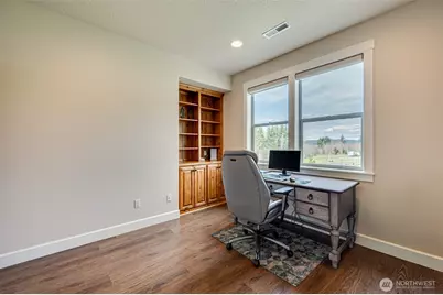 300 Cross Creek Road, Kelso, WA 98626 - Photo 16