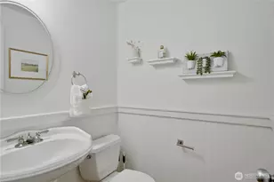 12211 NE 139th Pl, Kirkland, WA 98034 - Photo 16