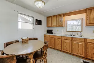 12220 S Lakeshore Rd, Chelan, WA 98816 - Photo 6