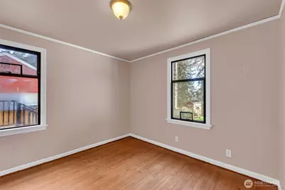 14317 23rd Place NE, Seattle, WA 98125 - Photo 18