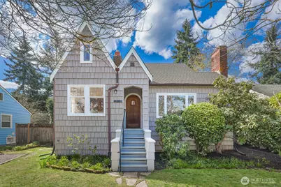 14321 37th Avenue NE, Seattle, WA 98125 - Photo 1