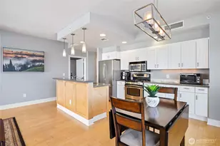 320 Washington Ave, Bremerton, WA 98337 - Photo 10