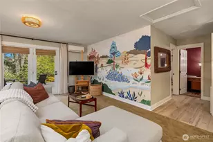 15335 Sunrise Drive NE, Bainbridge Island, WA 98110 - Photo 8