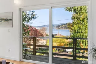 9832 Whitecap Dr NW, Olympia, WA 98502 - Photo 8