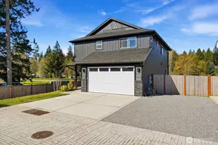 2526 178th Pl NE, Marysville, WA 98271 - Photo 2