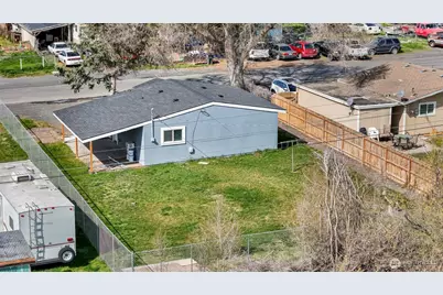 4319 Lincoln Drive NE, Moses Lake, WA 98837 - Photo 4