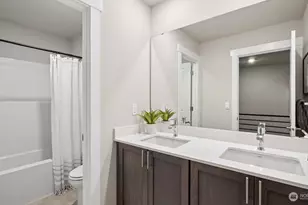 708 129th St E, Tacoma, WA 98445 - Photo 14