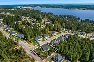 5597 N W Muddy Paws Ct, Bremerton, WA 98312 - Photo 40