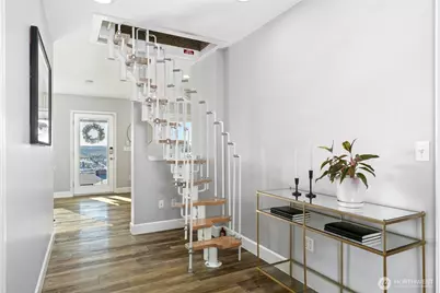 808 Renton Avenue S, Renton, WA 98057 - Photo 22