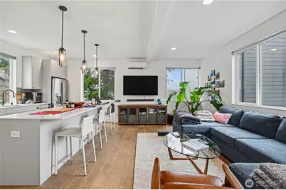 933 N 91st Street #B, Seattle, WA 98103 - Photo 8