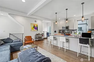 933 N 91st St, Seattle, WA 98103 - Photo 6