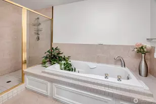 3300 Meridian Ave N, Seattle, WA 98103 - Photo 20