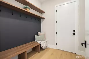 1630 104th Ave SE, Bellevue, WA 98004 - Photo 18