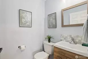 2764 E McLoughlin Blvd, Vancouver, WA 98661 - Photo 22