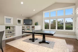 10021 NE 16th Pl, Bellevue, WA 98004 - Photo 32
