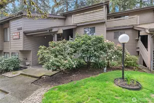 19115 Ballinger Way NE, Lake Forest Park, WA 98155 - Photo 2