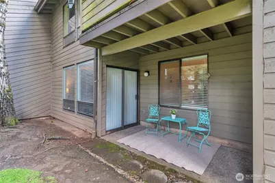 19115 Ballinger Way NE #102, Lake Forest Park, WA 98155 - Photo 20