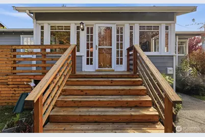 4725 SW Graham St, Seattle, WA 98136 - Photo 2