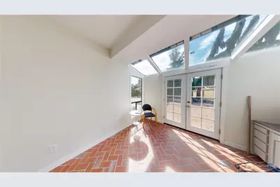 627 N Waugh Road, Mount Vernon, WA 98273 - Photo 16
