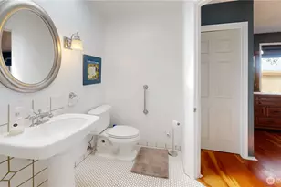 627 N Waugh Rd, Mount Vernon, WA 98273 - Photo 30