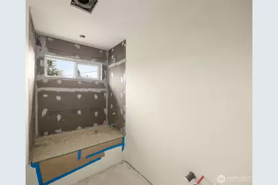 8109 34th Avenue SW #B, Seattle, WA 98126 - Photo 14