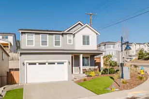 10377 Chimes Pl NW, Bremerton, WA 98311 - Photo 2