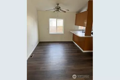 1905 Honeysuckle Lane, Centralia, WA 98531 - Photo 6