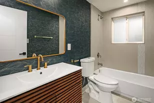 5202 38th Ave SW, Seattle, WA 98126 - Photo 16