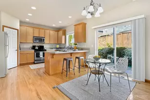 1230 187th St SE, Bothell, WA 98012 - Photo 4