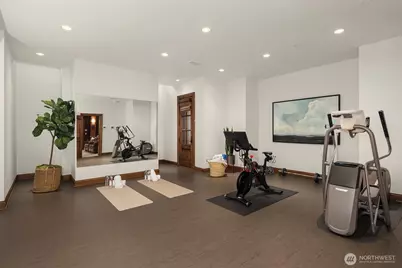 2045 250th Place NE, Sammamish, WA 98074 - Photo 32