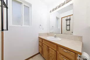 301 E Timberlake Dr, Shelton, WA 98584 - Photo 12